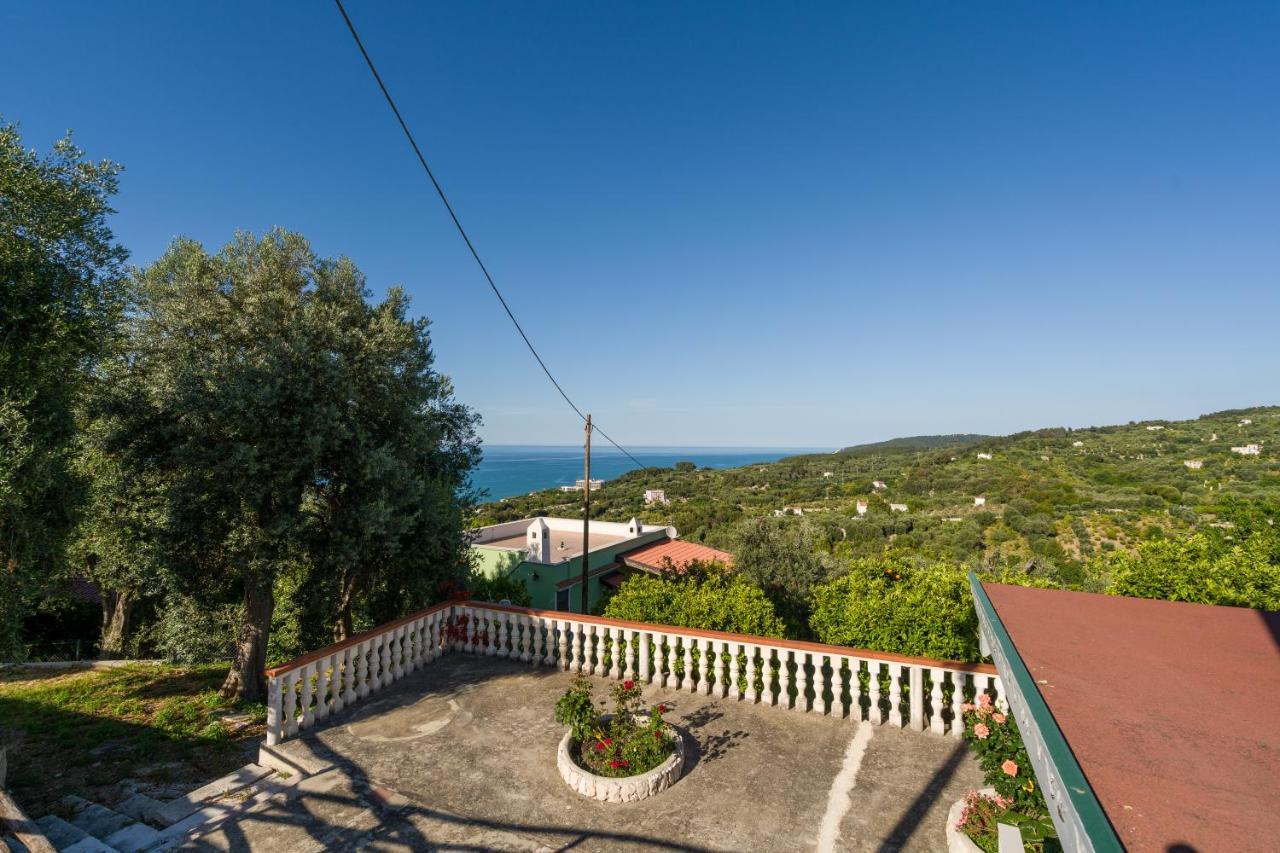 Borgo Canneto Rodi Garganico Buitenkant foto