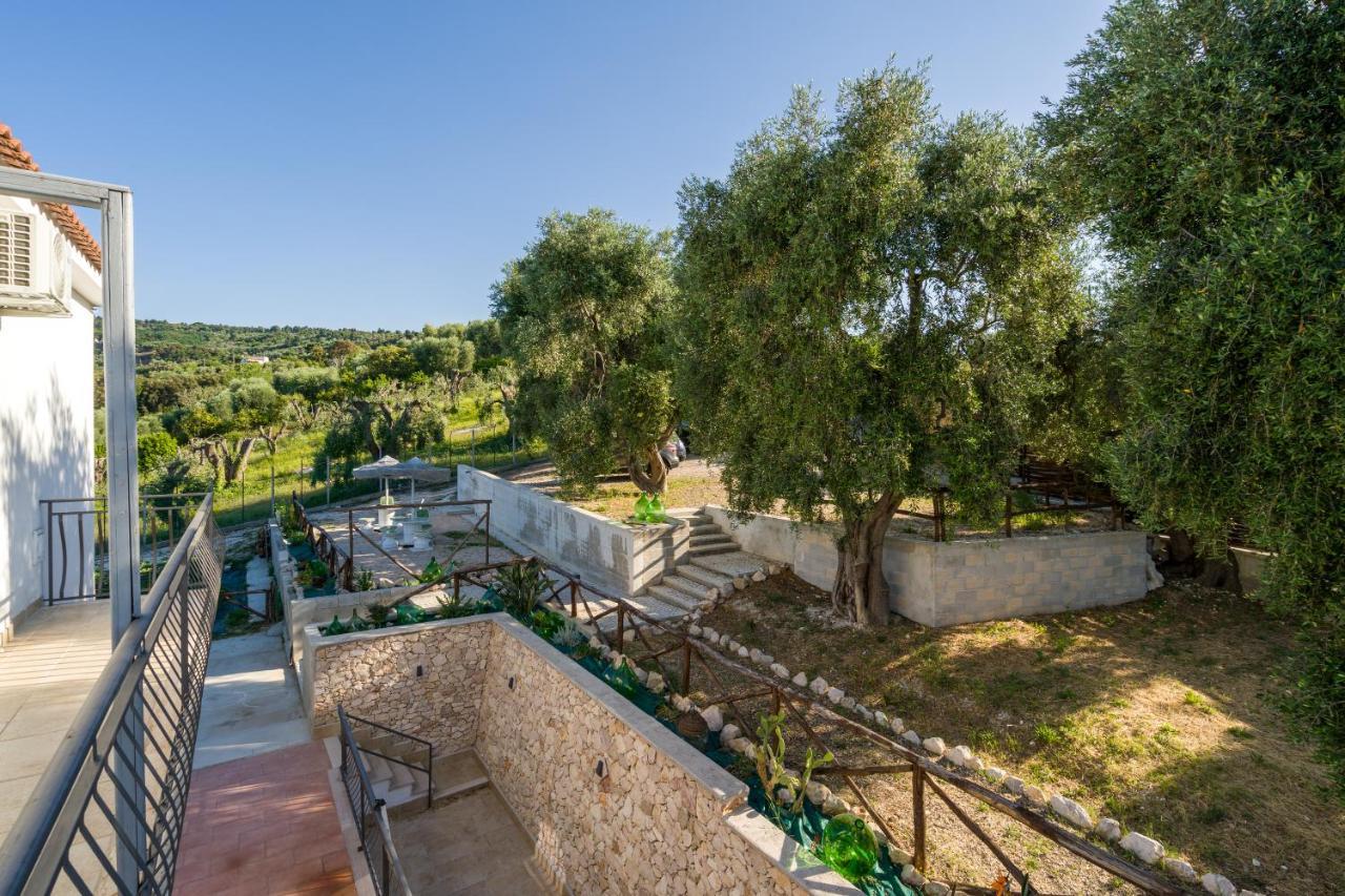 Borgo Canneto Rodi Garganico Buitenkant foto