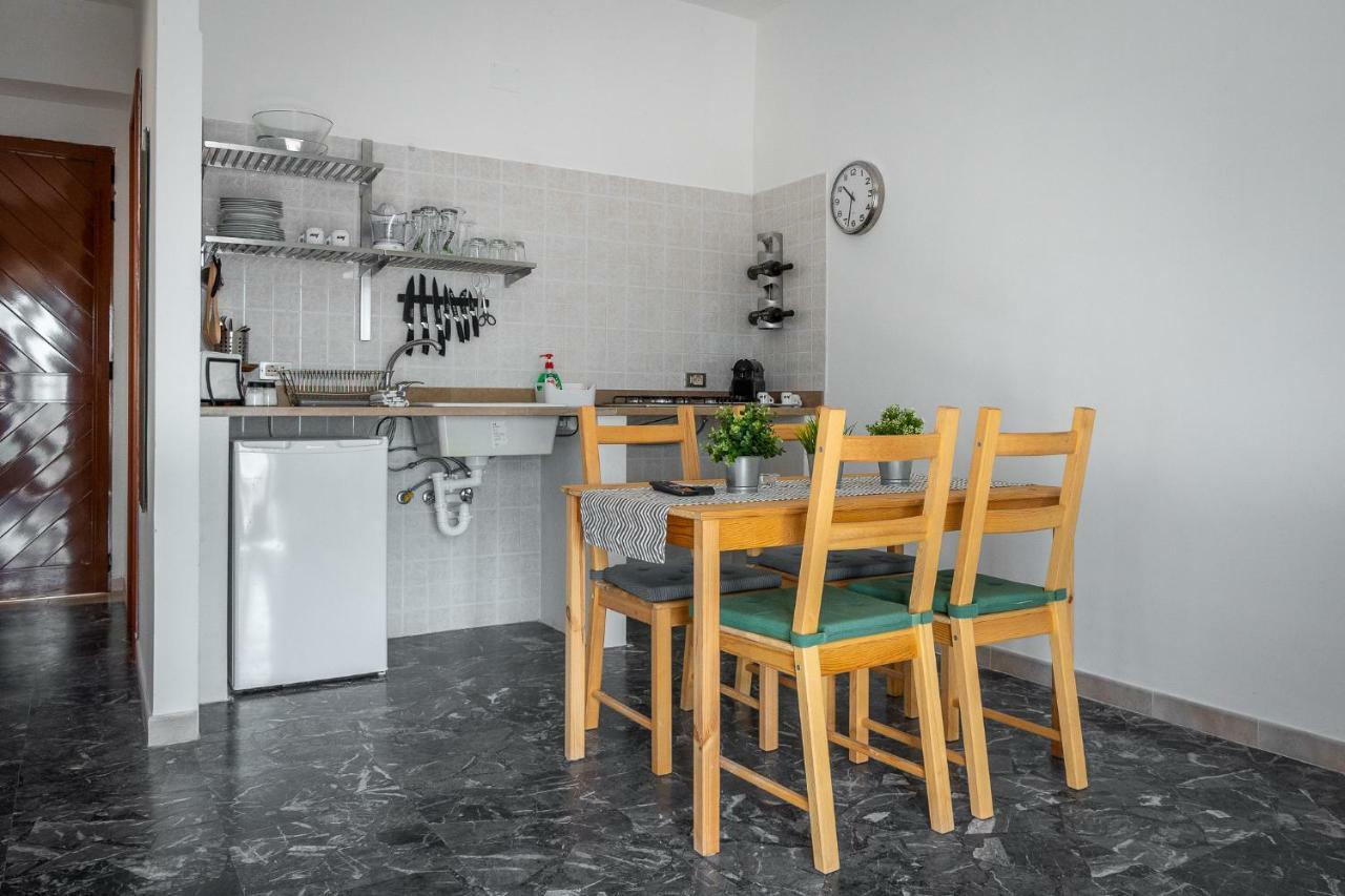 Borgo Canneto Rodi Garganico Buitenkant foto
