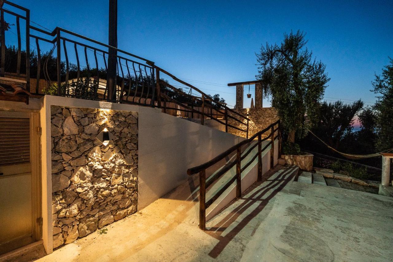 Borgo Canneto Rodi Garganico Buitenkant foto